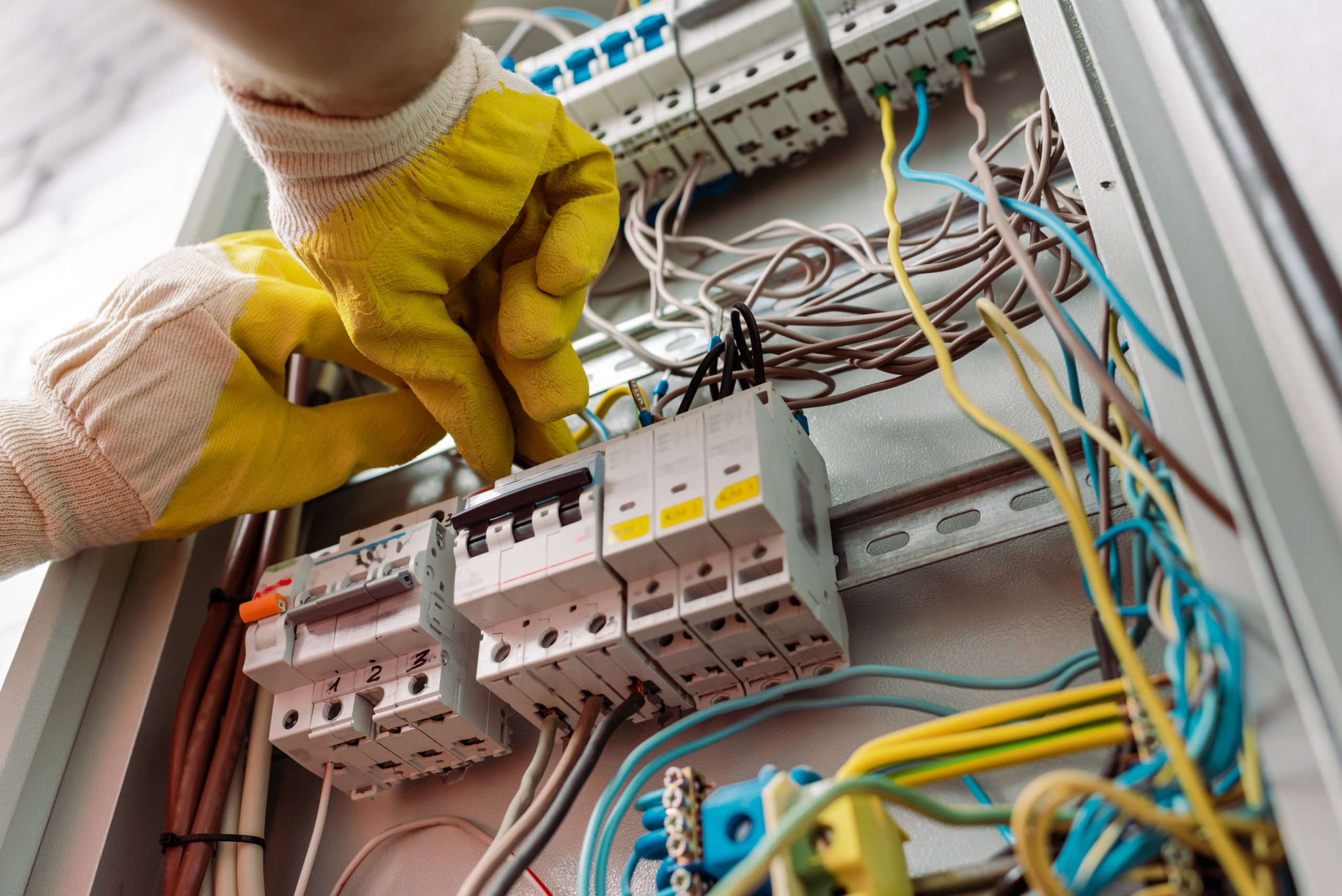 Generating Quality Leads for Electricians: Strategies and Best Practices